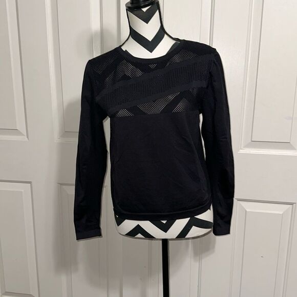 Varley Tops - VARLEY Black Dublin Seamless Top